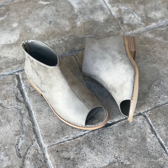 Taupe Boho Chic Peep Toe Ankle Booties - Picture 6 of 7